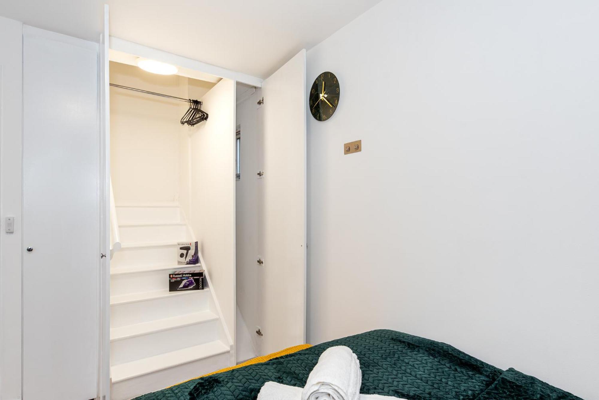 Small And Trendy Studio 3B London Bagian luar foto